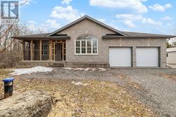 42 EMPRESS DRIVE North Grenville, ON K0G 1J0