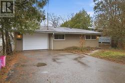 42 OAKLEY BOULEVARD Toronto (Bendale), ON M1P 3P4