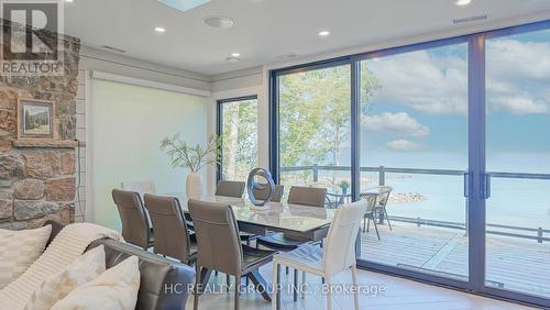 456 Silver Birch Drive, Tiny, ON - Indoor Photo Showing Dining Room