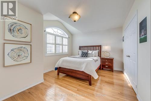4709 Irena Avenue, Burlington, ON - Indoor Photo Showing Bedroom