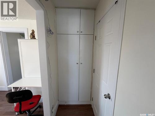 833 K Avenue N, Saskatoon, SK - Indoor Photo Showing Other Room