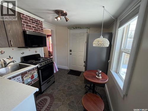 833 K Avenue N, Saskatoon, SK - Indoor Photo Showing Other Room