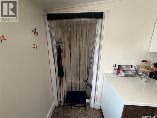 833 K Avenue N, Saskatoon, SK - Indoor Photo Showing Other Room