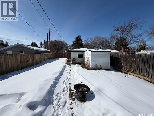 833 K Avenue N, Saskatoon, SK - Outdoor