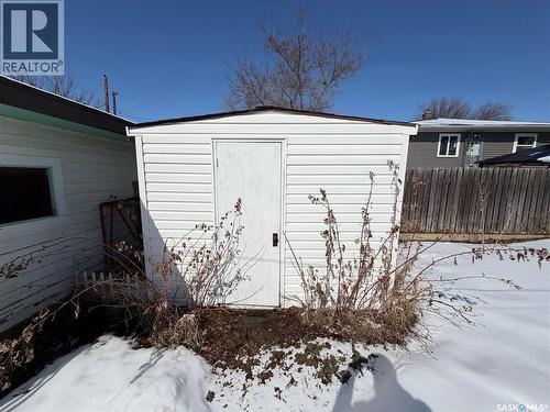 833 K Avenue N, Saskatoon, SK - Outdoor