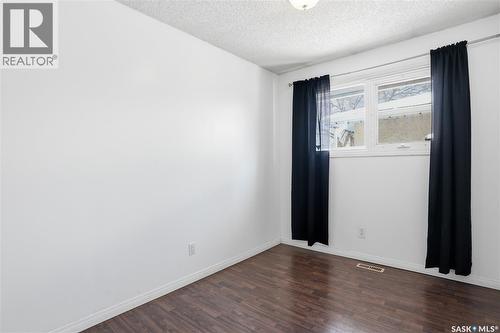 222 Smallwood Crescent, Saskatoon, SK - Indoor Photo Showing Other Room
