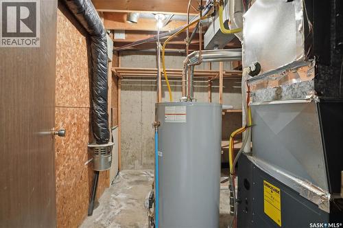 222 Smallwood Crescent, Saskatoon, SK - Indoor Photo Showing Basement