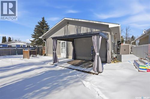 222 Smallwood Crescent, Saskatoon, SK - Outdoor