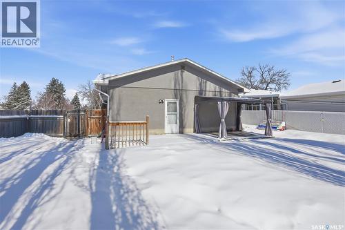 222 Smallwood Crescent, Saskatoon, SK - Outdoor