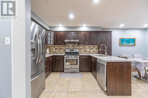 22 Ashmere Road, Brampton, ON - Indoor Photo Showing Kitchen With Upgraded Kitchen
