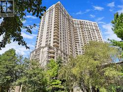 923 - 3888 DUKE OF YORK BOULEVARD  Mississauga, ON L5B 4P5