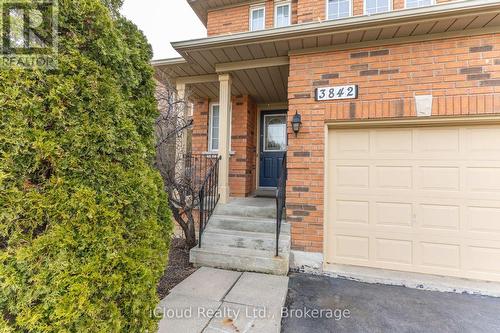3842 Ridgepoint Way, Mississauga, ON - Outdoor