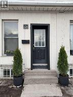 1226 BROADVIEW AVENUE Toronto, ON M4K 2T2