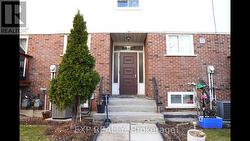 26 - 2 WHITE ABBEY PARK Toronto, ON M1R 5A1