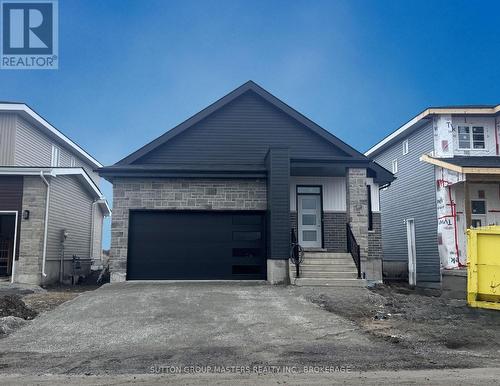 251 PRATT DRIVE  Loyalist (Amherstview), ON K7N 0E8