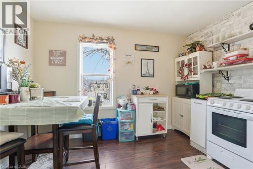 436 Mcalpine Avenue N, Welland, ON - Indoor