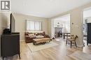 436 Mcalpine Avenue N, Welland, ON  - Indoor Photo Showing Living Room 