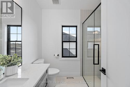 Lot 5 Plum Blossom Court, London North (North S), ON - Indoor Photo Showing Bathroom