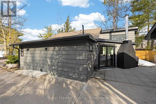 283 Tiny Beaches Road S, Tiny, ON - Outdoor