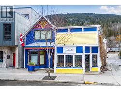 304 First Street W Revelstoke, BC V0E 2S0
