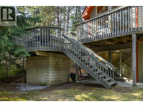 4943 Timber Way, Windermere, BC - Outdoor