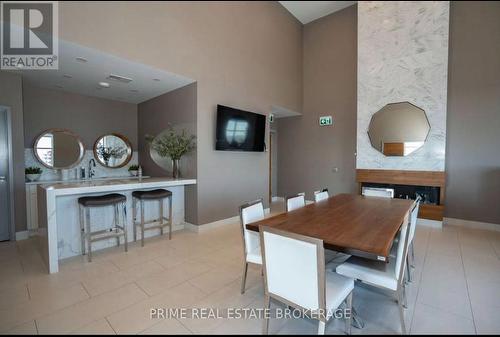 2503 - 505 Talbot Street, London East (East F), ON - Indoor Photo Showing Dining Room