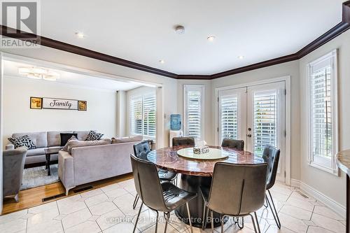 3349 Loyalist Drive, Mississauga, ON - Indoor Photo Showing Dining Room