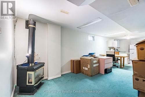 3349 Loyalist Drive, Mississauga, ON - Indoor