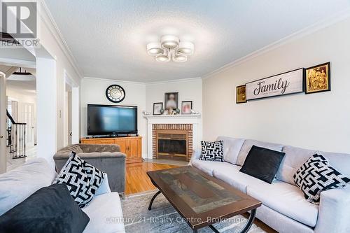 3349 Loyalist Drive, Mississauga, ON - Indoor Photo Showing Living Room With Fireplace