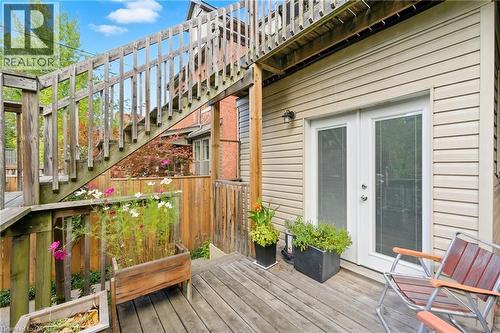 33 Homewood Avenue, Hamilton, ON - Outdoor With Deck Patio Veranda