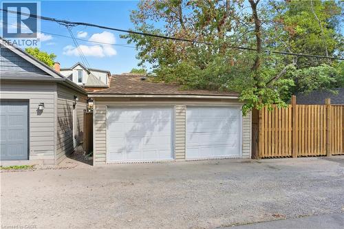 33 Homewood Avenue, Hamilton, ON - Outdoor