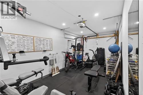 33 Homewood Avenue, Hamilton, ON - Indoor Photo Showing Gym Room