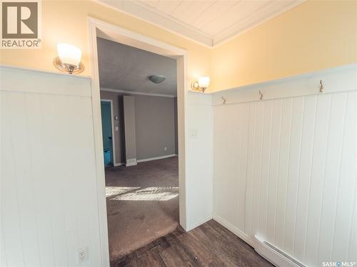 118 32Nd Street W, Saskatoon, SK - Indoor Photo Showing Other Room
