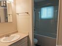 118 32Nd Street W, Saskatoon, SK  - Indoor Photo Showing Bathroom 