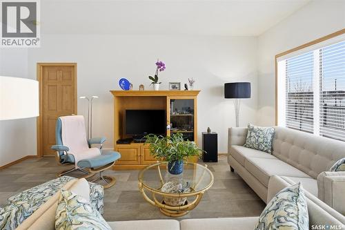 13 315 Olson Lane W, Saskatoon, SK - Indoor Photo Showing Living Room
