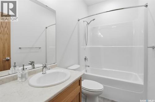 13 315 Olson Lane W, Saskatoon, SK - Indoor Photo Showing Bathroom