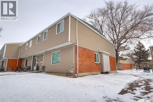 4160 Castle Road, Regina, SK - Outdoor With Exterior