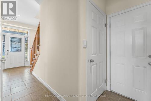 750 Lakeshore Road, Fort Erie (Lakeshore), ON - Indoor Photo Showing Other Room
