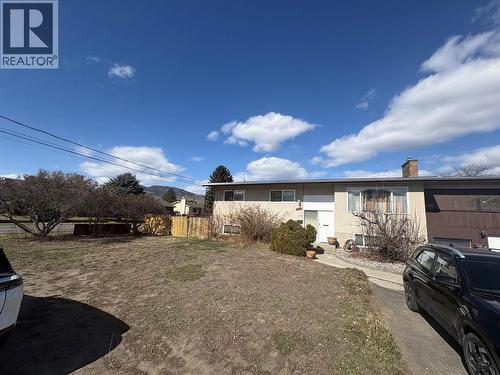 2270 GREENFIELD Avenue  Kamloops, BC V2B 4P3
