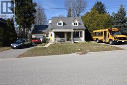 122 BRUCE Street Waterford, ON N0E 1Y0