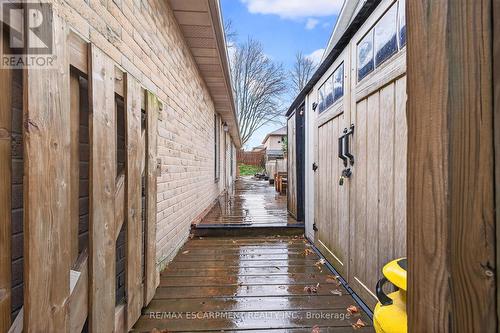 22 Novoco Drive, Hamilton, ON - Indoor Photo Showing Other Room