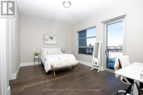 208 - 1705 Fiddlehead Place, London North (North R), ON - Indoor Photo Showing Bedroom