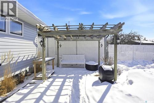 106 Laurentian Drive, Saskatoon, SK - Outdoor