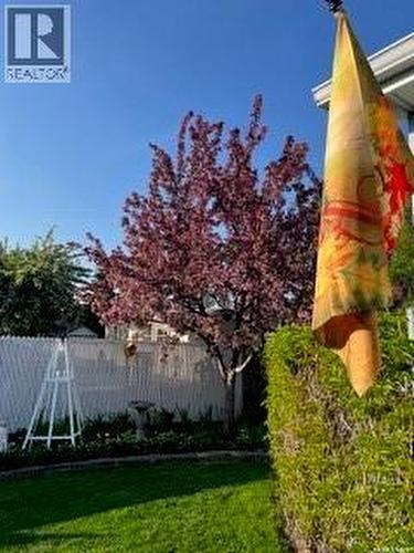 106 Laurentian Drive, Saskatoon, SK - Outdoor