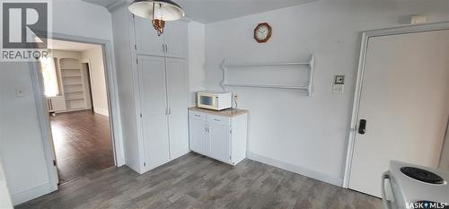 703 Main Street, Kipling, SK - Indoor Photo Showing Other Room