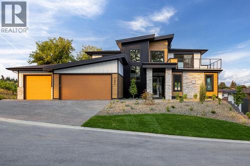 1054 Oak Barrel Place  West Kelowna, BC V1Z 0A6