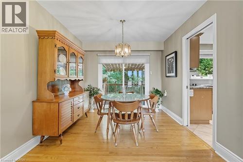 894 Bishop Place, Ancaster, ON - Indoor Photo Showing Dining Room