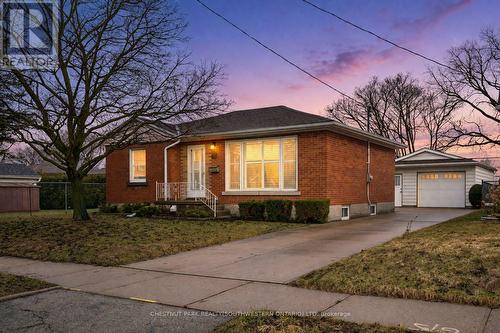 492 EPHRAIM STREET  Kitchener, ON N2B 2C6