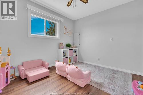 76 Cherry, Mcgregor, ON - Indoor