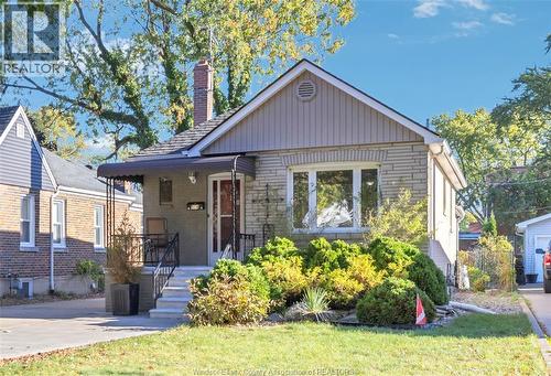 914 Thompson Boulevard, Windsor, ON - Outdoor